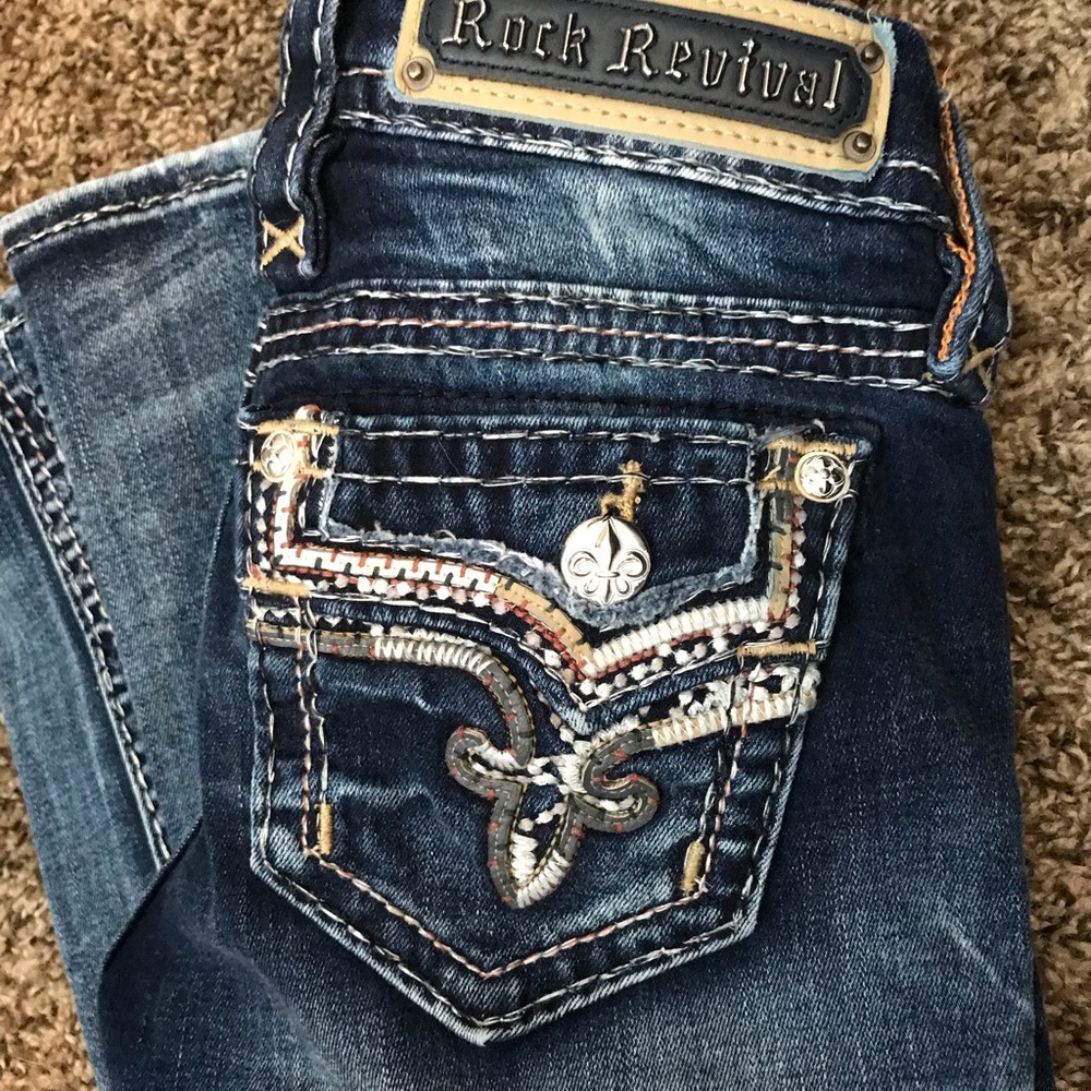 Rock Revival Betty Straight Size 23